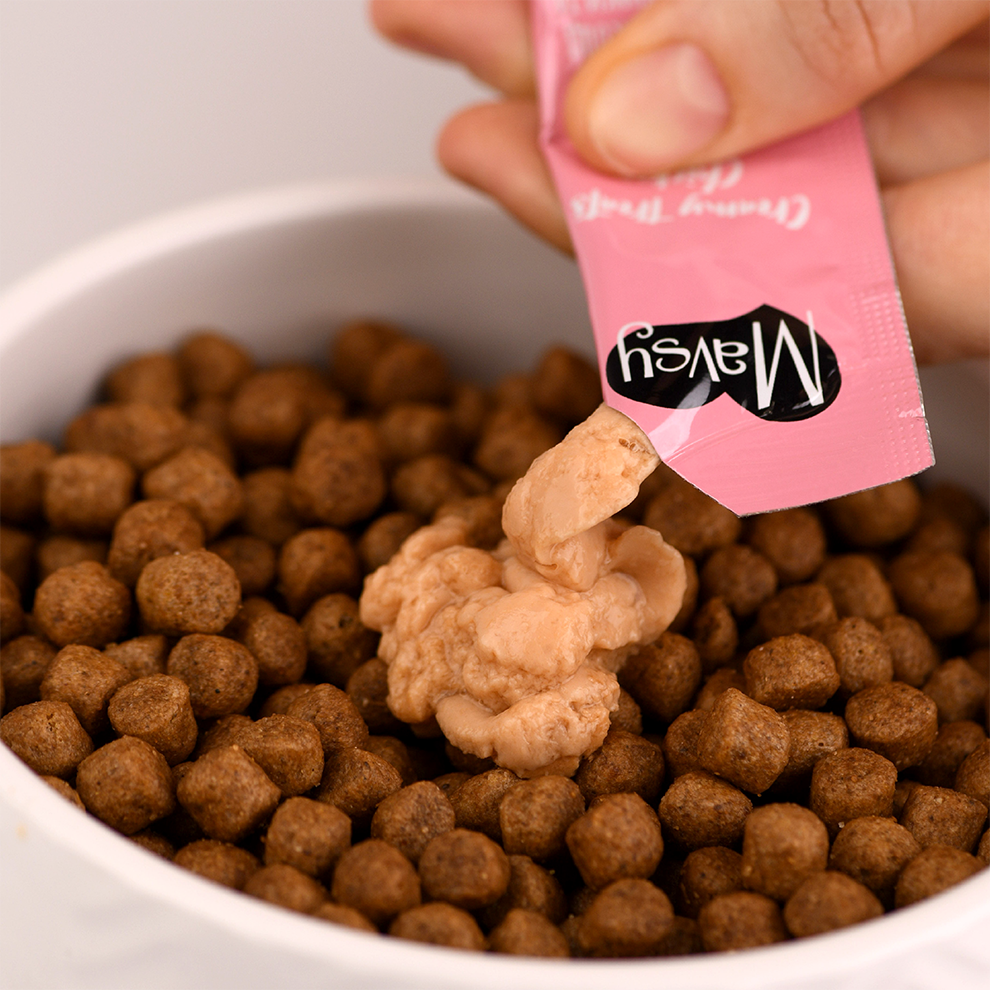 Recompense pentru pisici MAVSY, lasabile cu pui si somon, 75 g